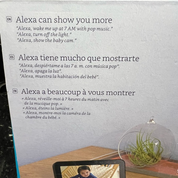 New Amazon Echo Show 5 (2nd Gen) Charcoal Sealed - Picture 3 of 5